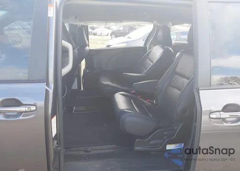 2016 Toyota Sienna Se 8 Passenger from USA, damaged, VIN 5TDXK3DC3GS711133